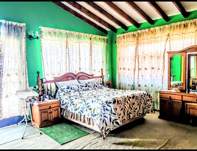 5 BEDROOM HOUSE FOR SALE IN SHALLCROSS